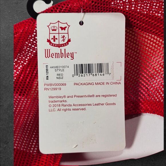 Wembley “Don’t Get Your Tinsel in a Tangle” Christmas Trucker Hat NWT Red Green - Picture 3 of 3